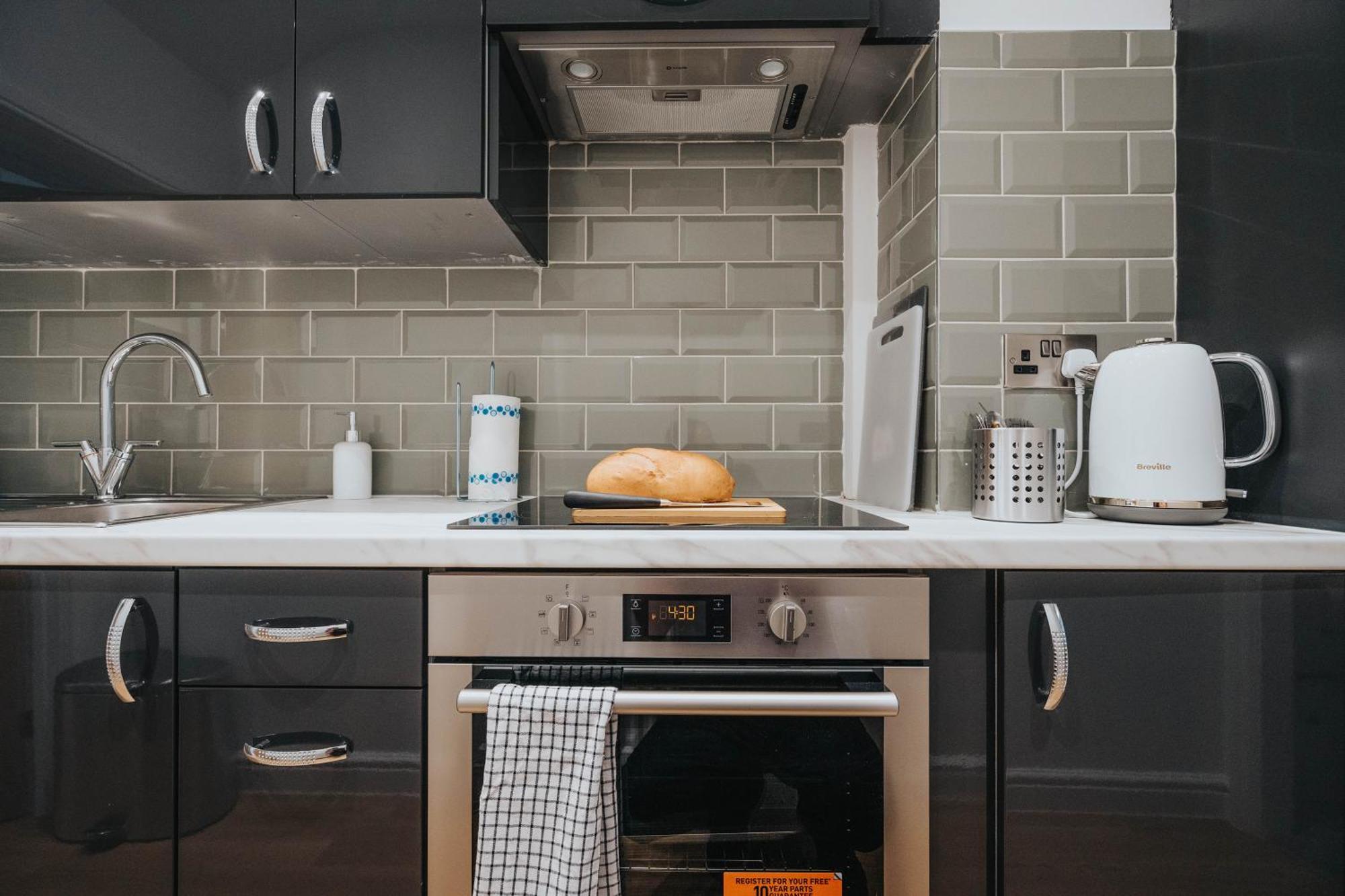 Buxton Apartment - 1 Bed, Free Parking, Wi-Fi Hazel Grove 외부 사진