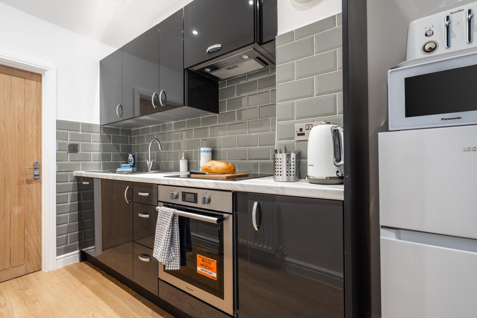 Buxton Apartment - 1 Bed, Free Parking, Wi-Fi Hazel Grove 외부 사진