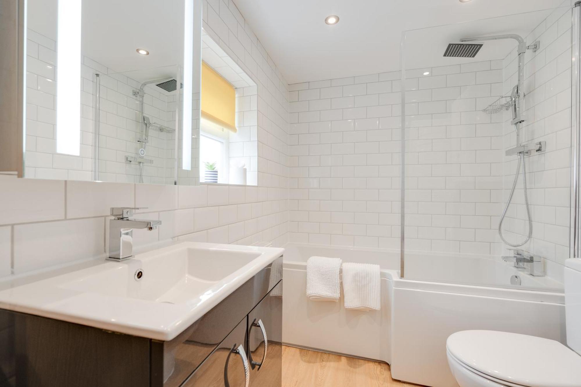 Buxton Apartment - 1 Bed, Free Parking, Wi-Fi Hazel Grove 외부 사진