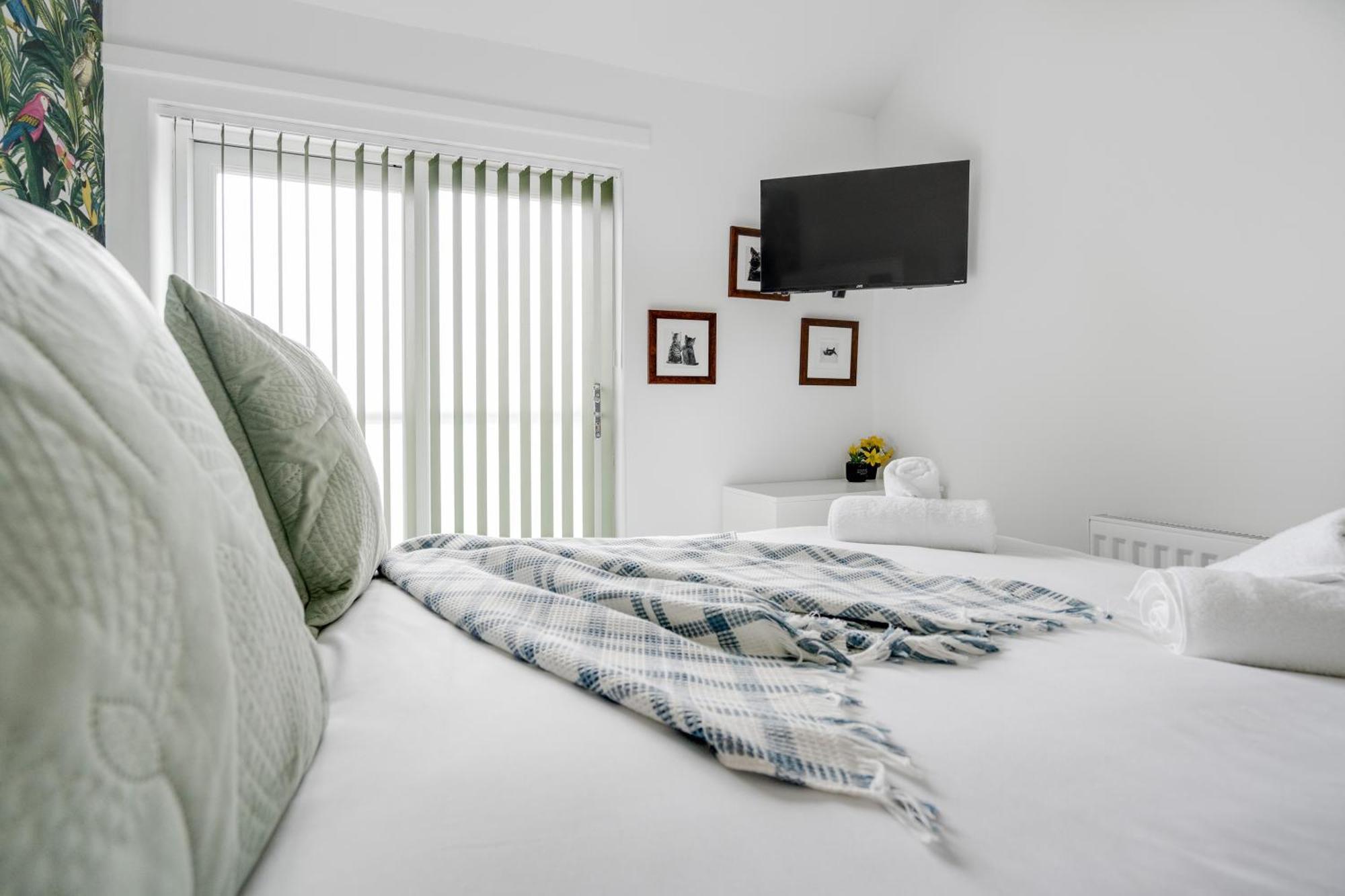 Buxton Apartment - 1 Bed, Free Parking, Wi-Fi Hazel Grove 외부 사진