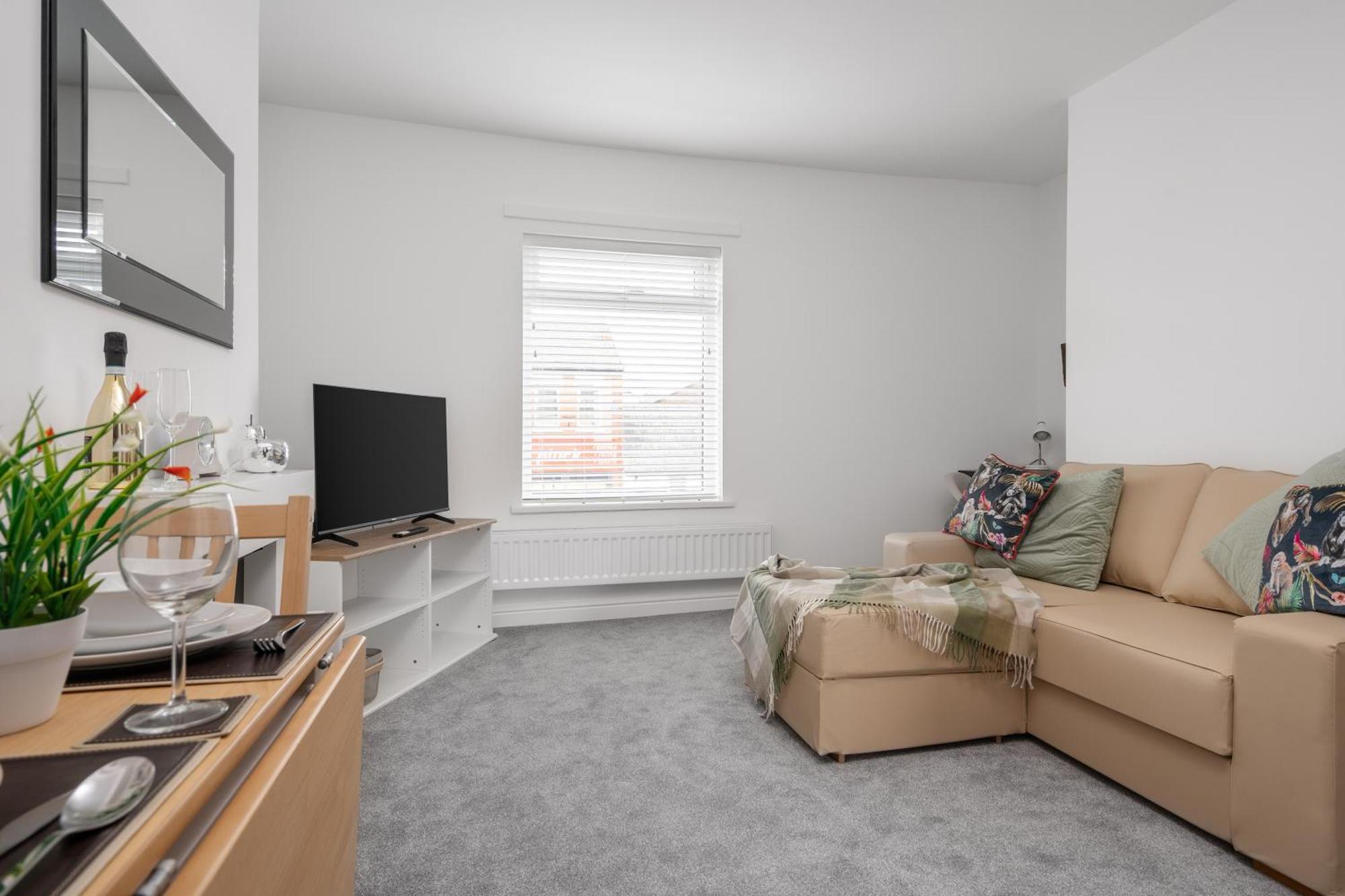 Buxton Apartment - 1 Bed, Free Parking, Wi-Fi Hazel Grove 외부 사진
