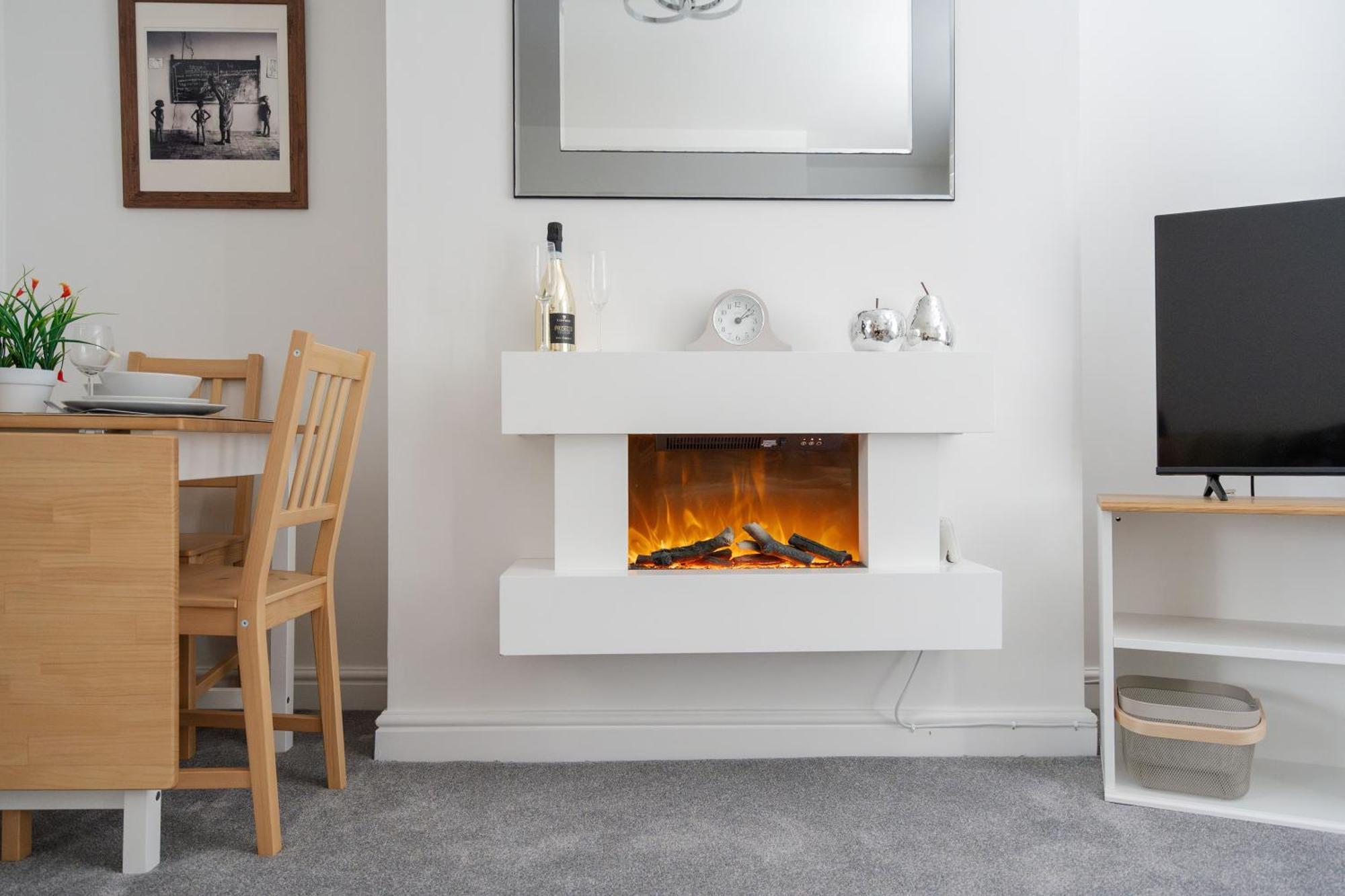 Buxton Apartment - 1 Bed, Free Parking, Wi-Fi Hazel Grove 외부 사진