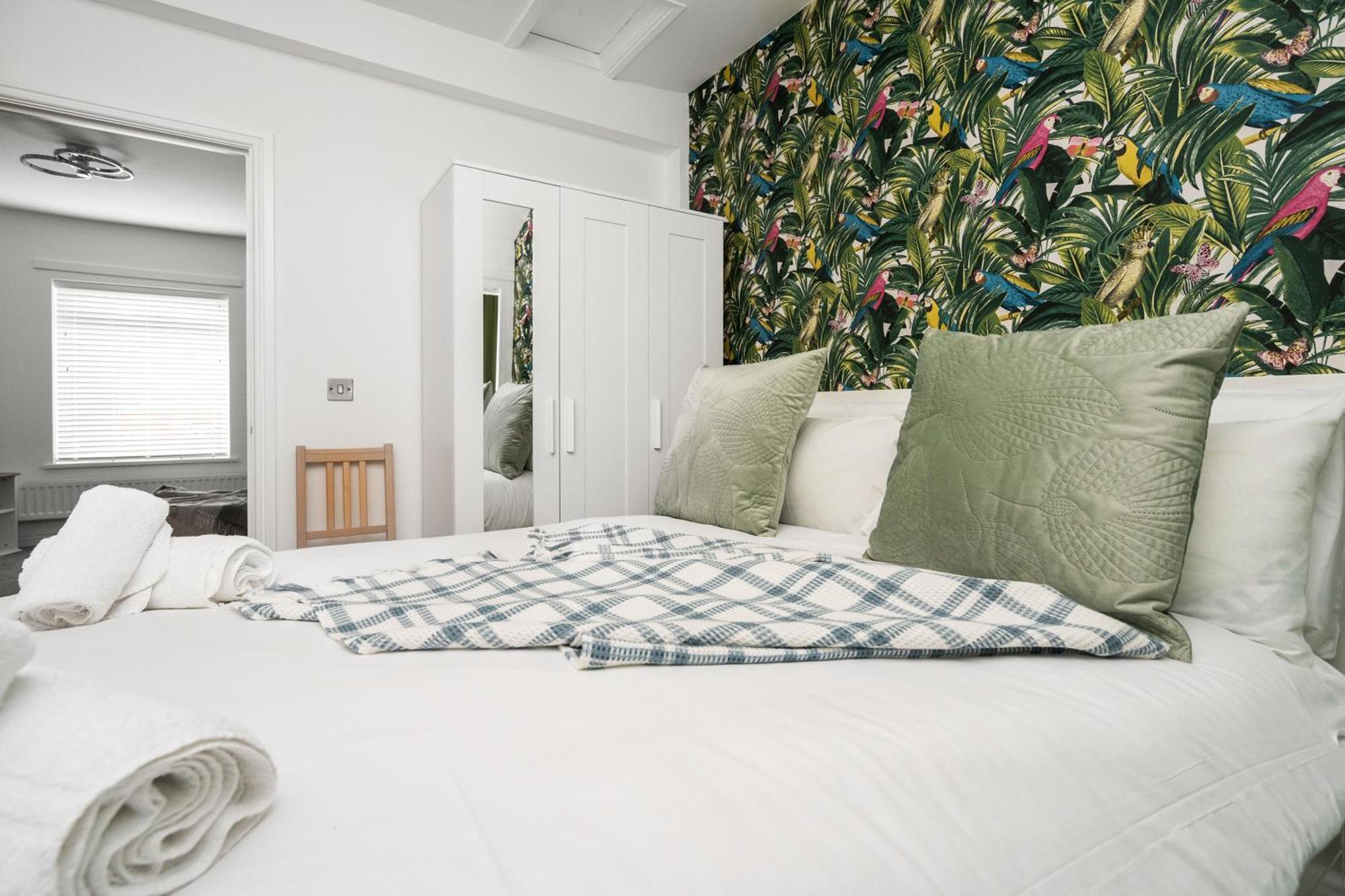Buxton Apartment - 1 Bed, Free Parking, Wi-Fi Hazel Grove 외부 사진