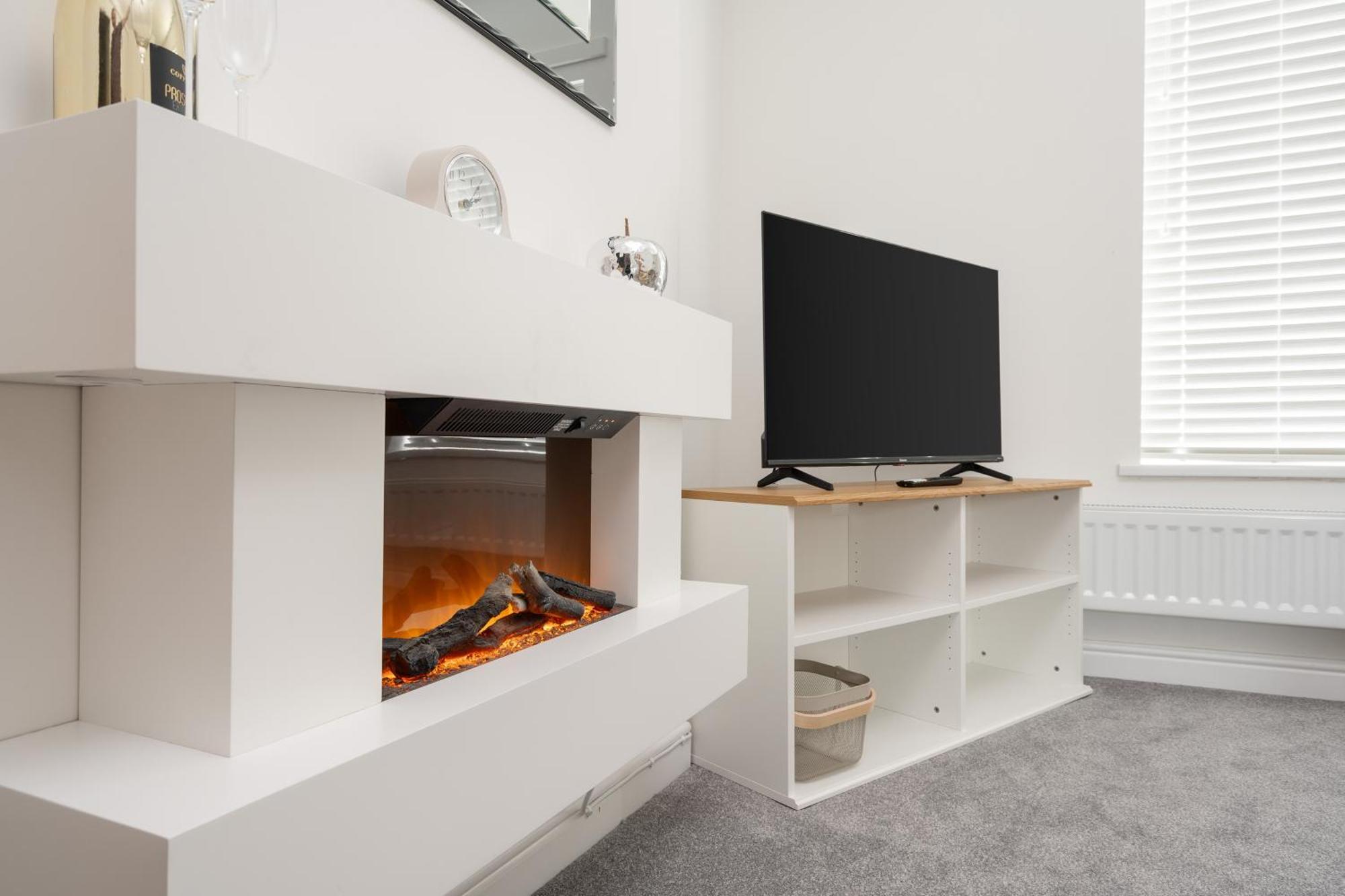 Buxton Apartment - 1 Bed, Free Parking, Wi-Fi Hazel Grove 외부 사진